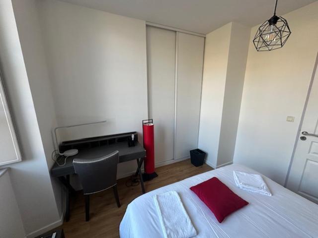 Cocon Au Calme Sur Vezere Apartment Uzerche Bagian luar foto