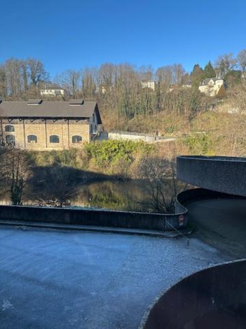 Cocon Au Calme Sur Vezere Apartment Uzerche Bagian luar foto